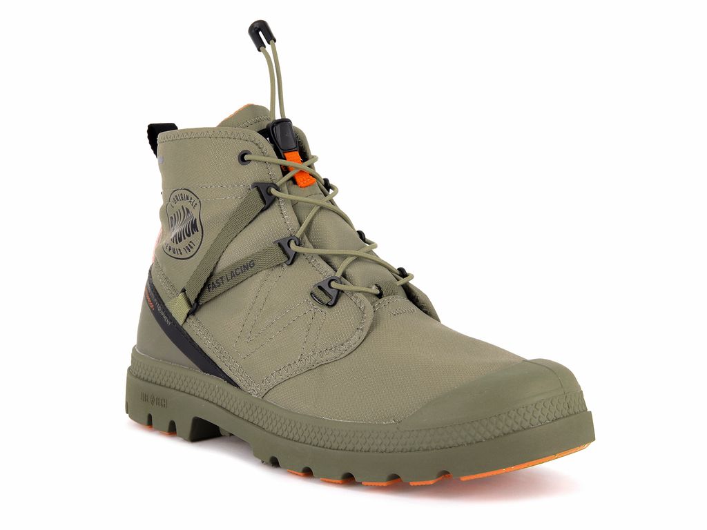 Botas Palladium Pampa Travel Lite+ Waterproof Hombre Dune | JR8925471